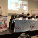 Sebastien Grosjean directeur de l'Open Sud de France entouré par le maire Philippe Saurel, Samir Boudjemaa directeur général de tv sport event et les organisateurs.