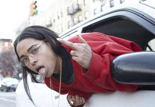 Princess Nokia dans ses oeuvres.
