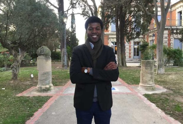 H. F. Diané dans son "havre de paix" à la maison des Relations Internationales Montpellier. C.P : F.A