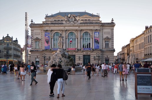 Place de la Comédie, a must-see for the citizens of Montpellier and internationals. CP : Alice Fiedler