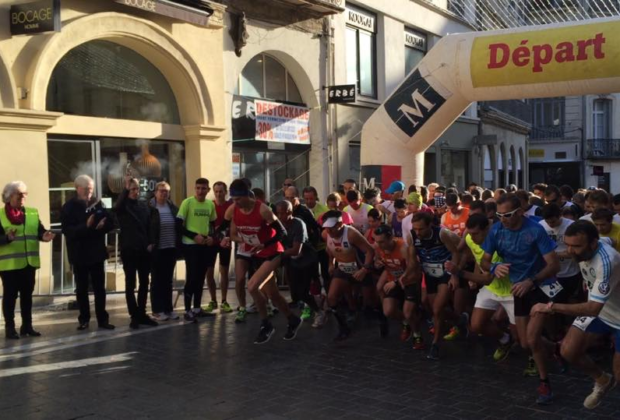 Départ du 20km de Montpellier lors de la 33ème édition, le dimanche 27 novembre 2016. CP : F.A
