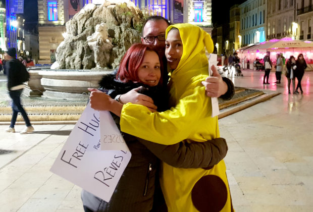 Câlins sur la Comédie